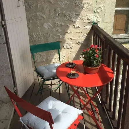 דירה Romantique 2 Pieces Dans Une Maison Medievale. מונפלאנקן